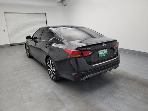 2021 Nissan Altima SR VC-Turbo FWD