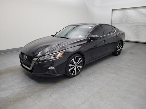 2021 Nissan Altima SR VC-Turbo FWD