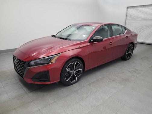 2023 Nissan Altima SR FWD