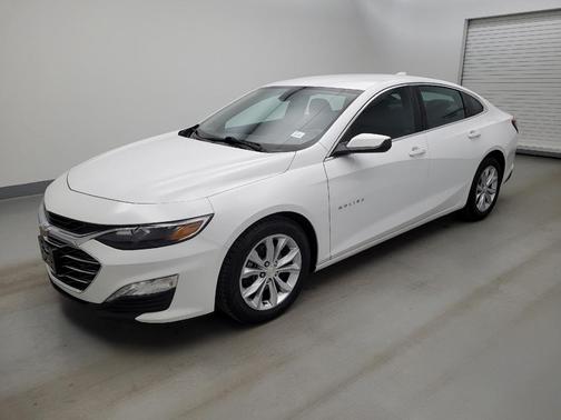 Summit White 2021 Chevrolet Malibu FWD LT