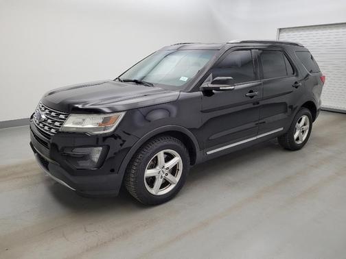 Shadow Black 2016 Ford Explorer XLT