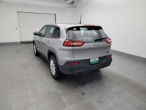 2017 Jeep Cherokee Sport