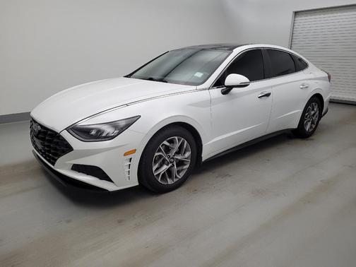 Quartz White 2021 Hyundai SONATA SEL