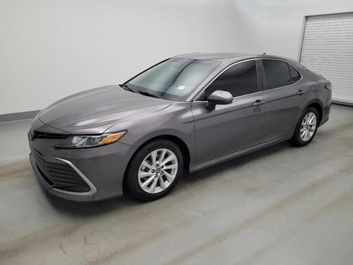Predawn Gray Mica 2022 Toyota Camry LE