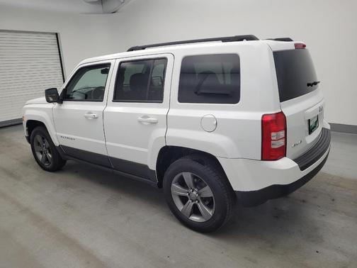 Bright White Clearcoat 2015 Jeep Patriot High Altitude Edition