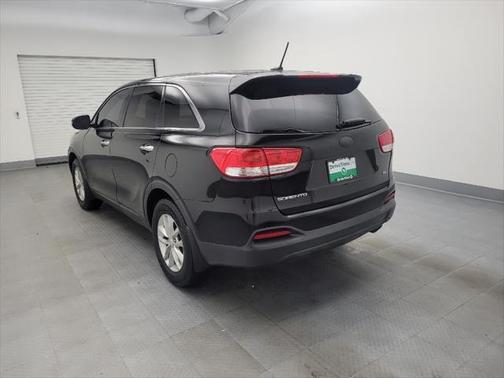 2016 Kia Sorento L