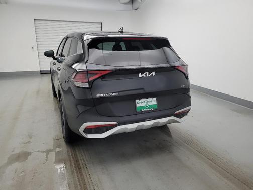 Black 2023 Kia Sportage LX