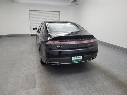 2017 Lincoln MKZ Base