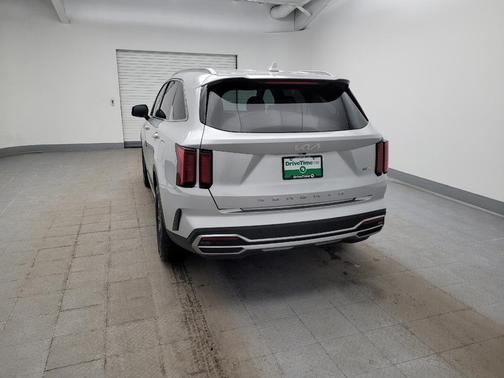 2022 Kia Sorento Hybrid S