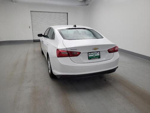Summit White 2022 Chevrolet Malibu 1LS