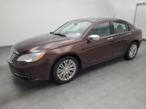 2013 Chrysler 200 Limited