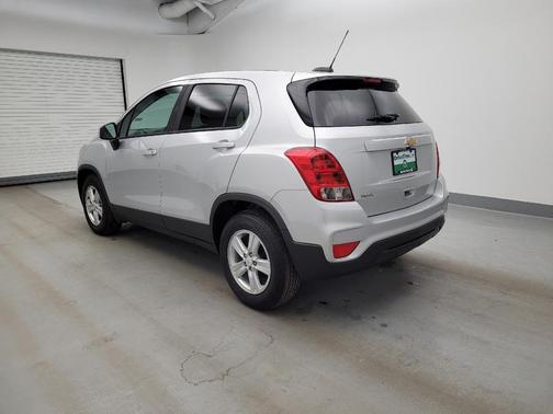 Summit White 2021 Chevrolet Trax LS