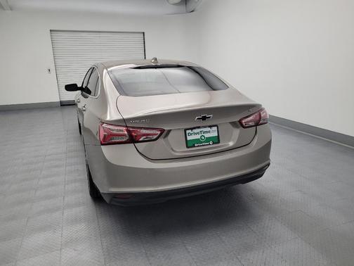 Mineral Gray Metallic 2022 Chevrolet Malibu FWD LT