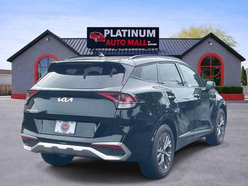 Ebony Black 2023 Kia Sportage SX