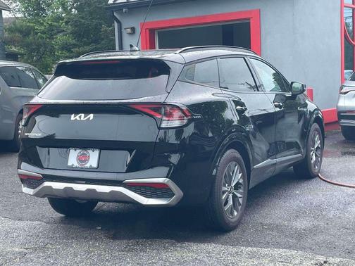 Ebony Black 2023 Kia Sportage SX