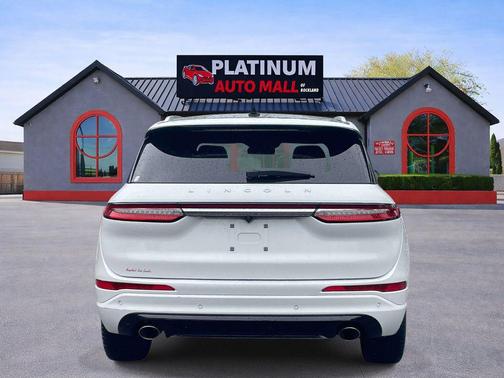 Pristine White Metallic Tri-Coat 2022 Lincoln Corsair Grand Touring
