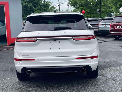 Pristine White Metallic Tri-Coat 2022 Lincoln Corsair Grand Touring