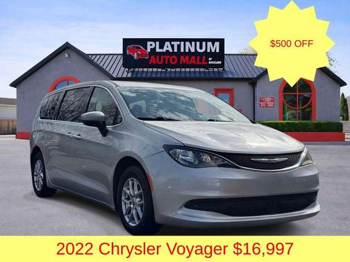 Silver Mist Clearcoat 2022 Chrysler Voyager LX