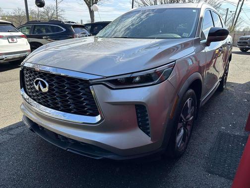 Warm Titanium 2023 INFINITI QX60 Luxe