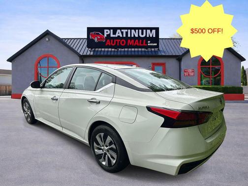 Glacier White 2019 Nissan Altima 2.5 S