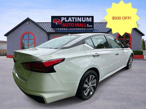 Glacier White 2019 Nissan Altima 2.5 S