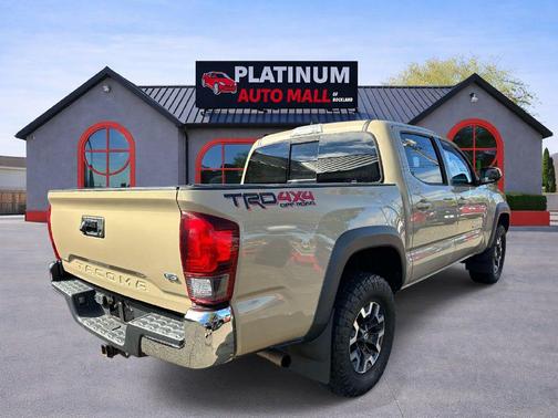 Quicksand 2019 Toyota Tacoma TRD Off Road