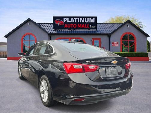 Mosaic Black Metallic 2024 Chevrolet Malibu FWD 1LT