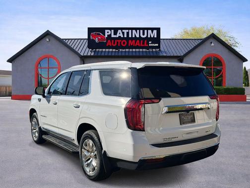 Summit White 2023 GMC Yukon SLT