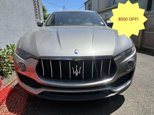 Gray 2018 Maserati Levante Base