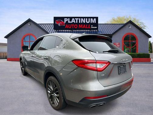 Gray 2018 Maserati Levante Base