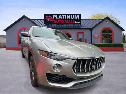 Gray 2018 Maserati Levante Base