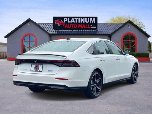 Platinum White Pearl 2024 Honda Accord Hybrid Sport