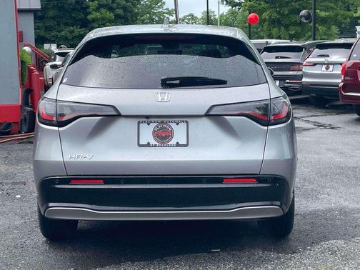 Lunar Silver Metallic 2024 Honda HR-V EX-L