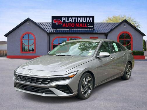 Fluid Metal 2025 Hyundai ELANTRA Limited