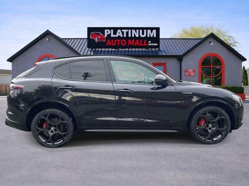Vulcano Black Metallic 2024 Alfa Romeo Stelvio Veloce AWD