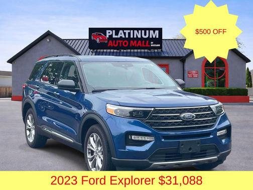 Atlas Blue Metallic 2023 Ford Explorer XLT