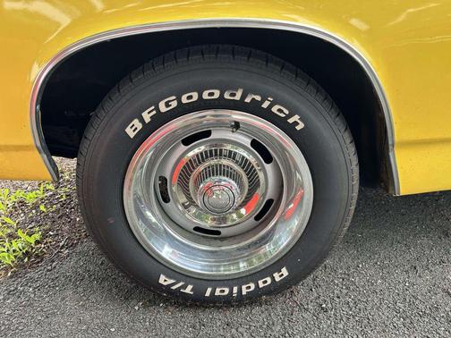 Yellow 1969 Chevrolet Chevelle