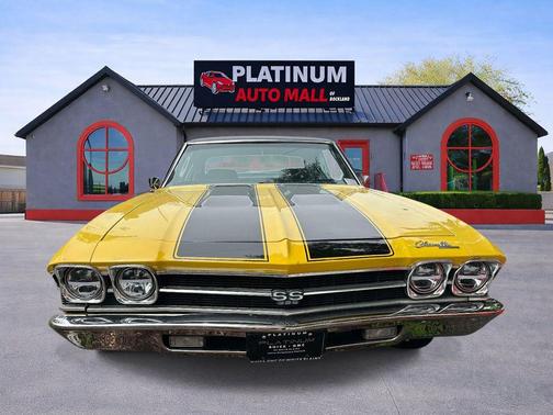 Yellow 1969 Chevrolet Chevelle
