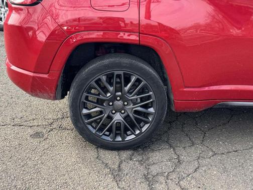 Redline Pearlcoat 2022 Jeep Compass (RED) Edition 4x4