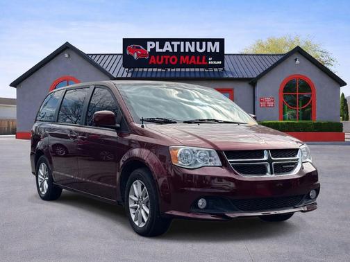 Octane Red Pearlcoat 2020 Dodge Grand Caravan SE