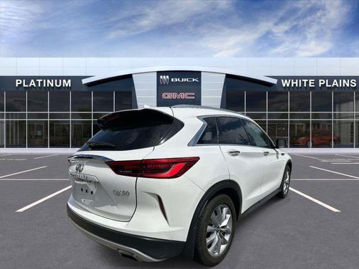 Lunar White 2021 INFINITI QX50 LUXE