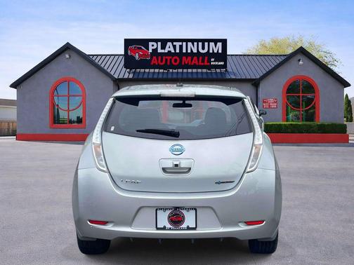 Brilliant Silver 2016 Nissan Leaf SV