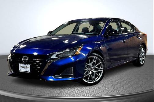 Deep Blue Pearl 2024 Nissan Altima SR VC-Turbo FWD