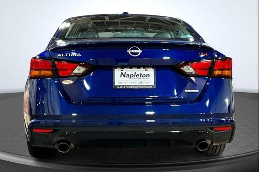 Deep Blue Pearl 2024 Nissan Altima SR VC-Turbo FWD