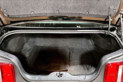 2012 Ford Mustang V6