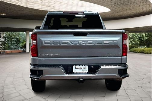Sterling Gray Metallic 2026 Chevrolet Silverado 1500 Custom