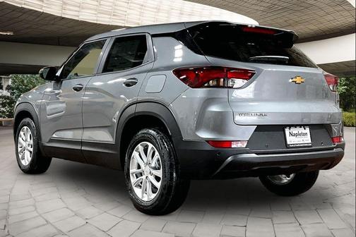 Sterling Gray Metallic 2026 Chevrolet Trailblazer LS