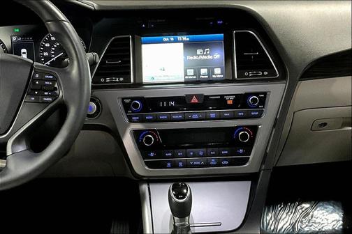 2017 Hyundai SONATA Limited