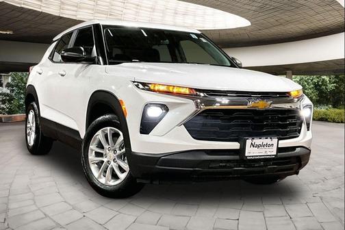Summit White 2026 Chevrolet Trailblazer LS