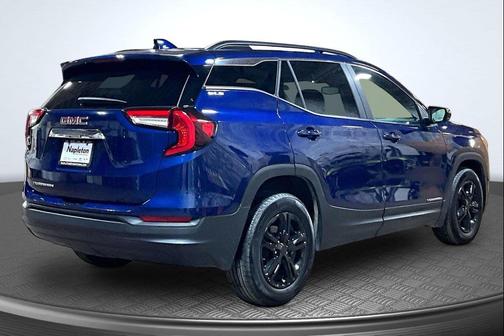 Marine Metallic 2023 GMC Terrain SLE